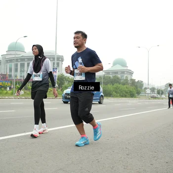Runner Photo 7214349