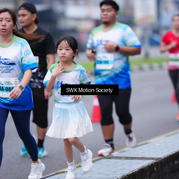 Runner Photo 7214353