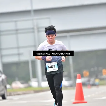 Runner Photo 7214375