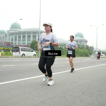 Runner Photo 7214390
