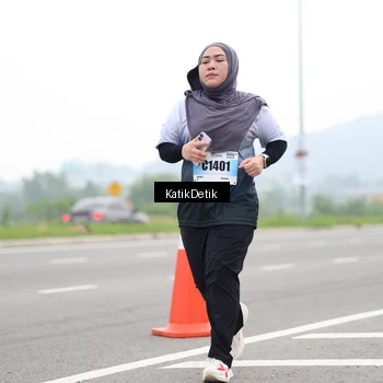 Runner Photo 7214400