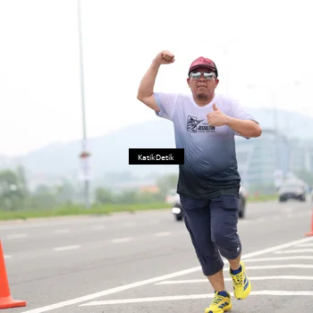 Runner Photo 7214440