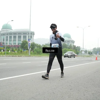 Runner Photo 7214450