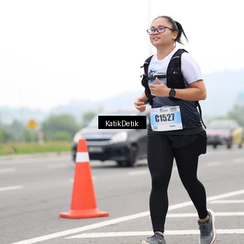 Runner Photo 7214470