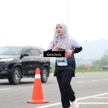 Runner Photo 7214511