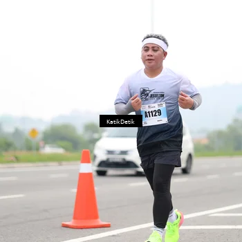 Runner Photo 7214542