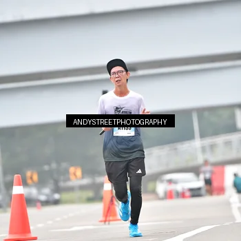 Runner Photo 7214553