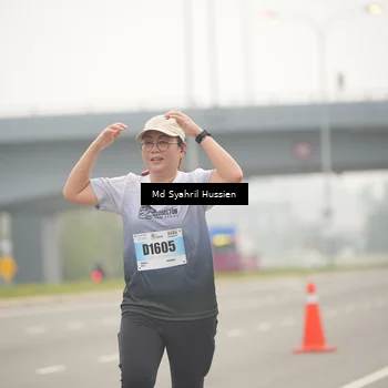 Runner Photo 7214573