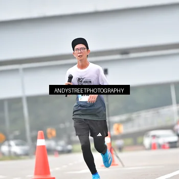 Runner Photo 7214575