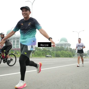Runner Photo 7214594