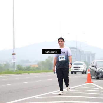 Runner Photo 7214599