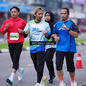 Runner Photo 7214602