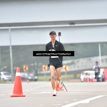 Runner Photo 7214640