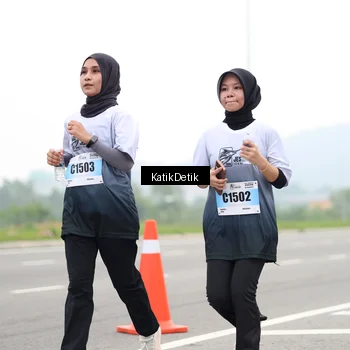 Runner Photo 7214656