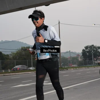 Runner Photo 7214671