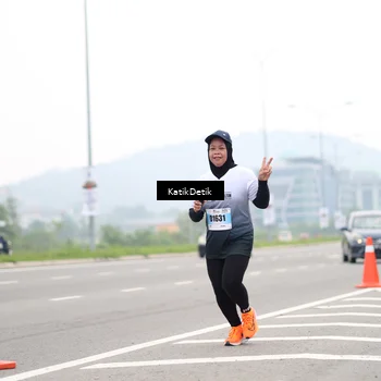 Runner Photo 7214680