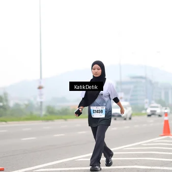 Runner Photo 7214714