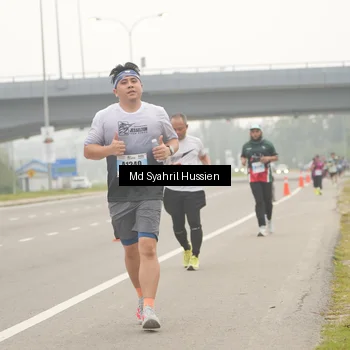 Runner Photo 7214741