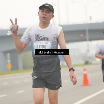 Runner Photo 7214747