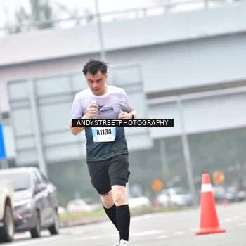 Runner Photo 7214758