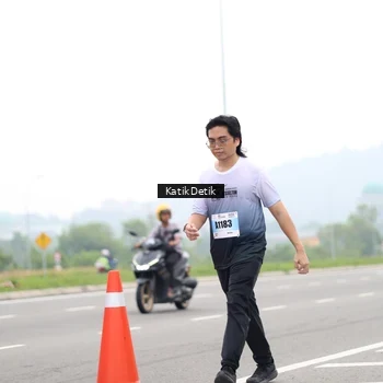 Runner Photo 7214782