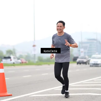 Runner Photo 7214806