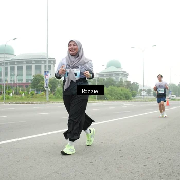Runner Photo 7214818