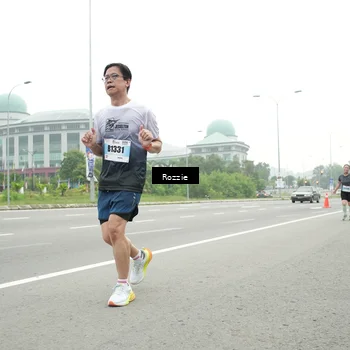 Runner Photo 7214843