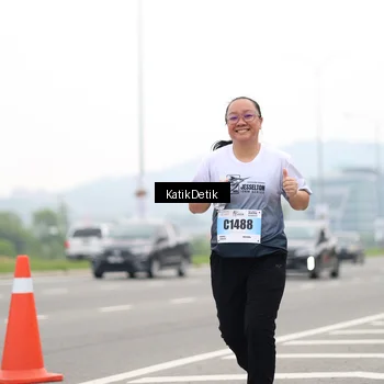 Runner Photo 7214855