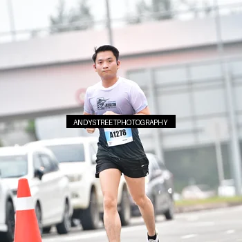 Runner Photo 7214856