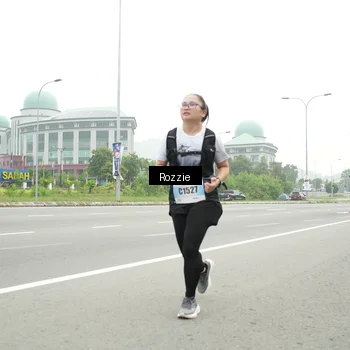 Runner Photo 7214891