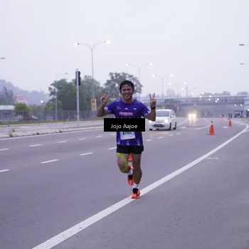 Runner Photo 7214909