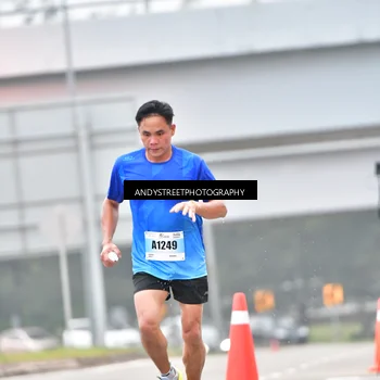 Runner Photo 7214913