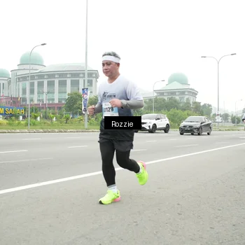 Runner Photo 7214932