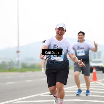 Runner Photo 7214958