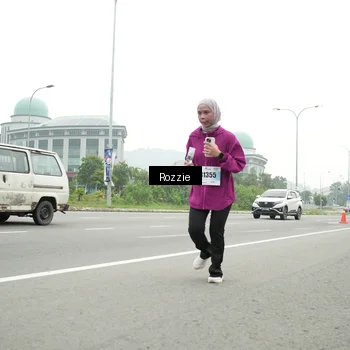 Runner Photo 7214959