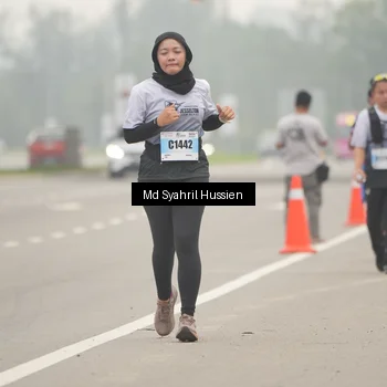 Runner Photo 7214975