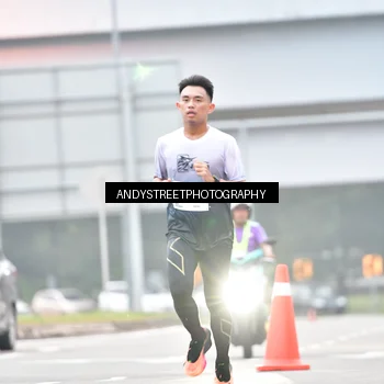 Runner Photo 7214976