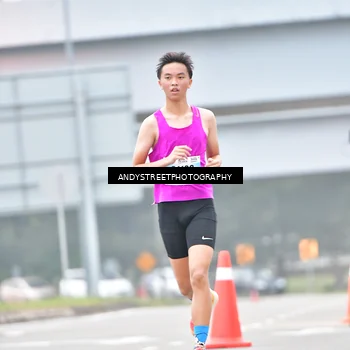 Runner Photo 7215002