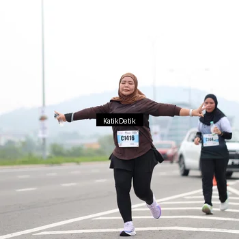 Runner Photo 7215012