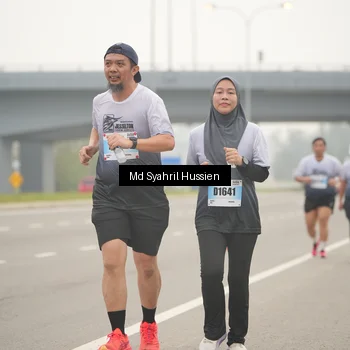 Runner Photo 7215051