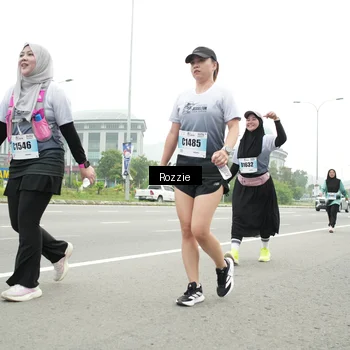 Runner Photo 7215054