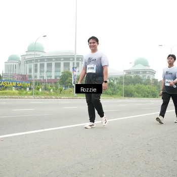 Runner Photo 7215060