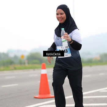 Runner Photo 7215061