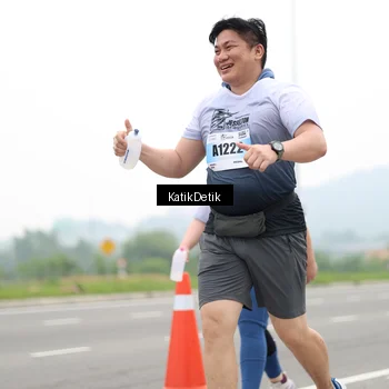 Runner Photo 7215063