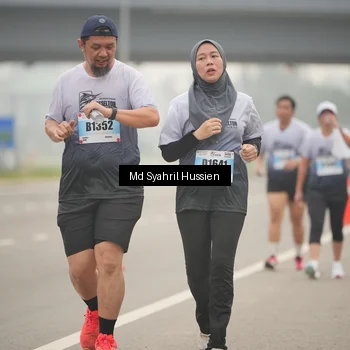 Runner Photo 7215076