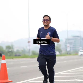 Runner Photo 7215086