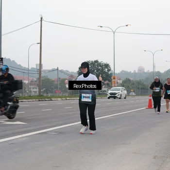 Runner Photo 7215102