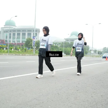 Runner Photo 7215105