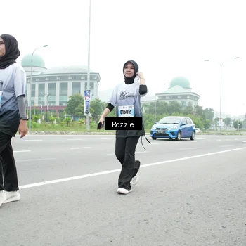Runner Photo 7215106